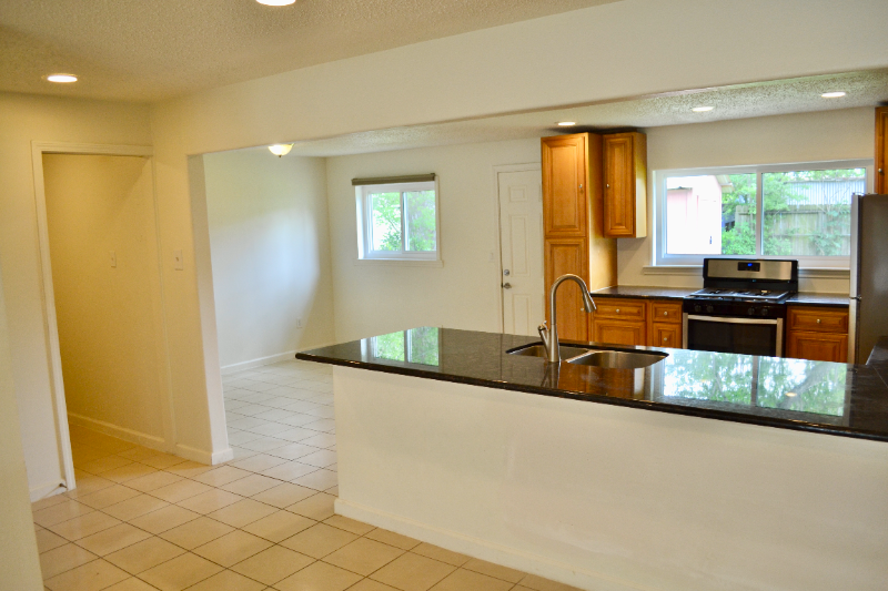 6326 Feldspar St - Photo 2 of 20