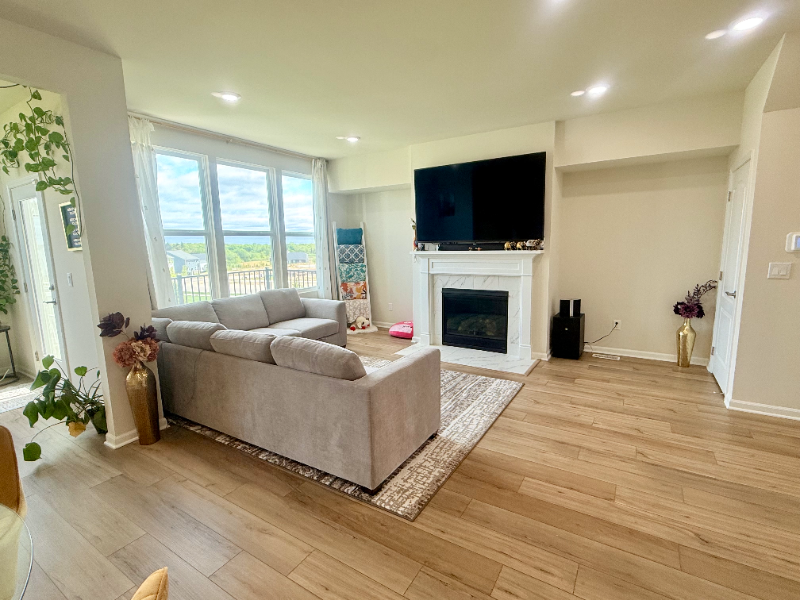 1420 Arcadia Dr - Photo 5 of 20