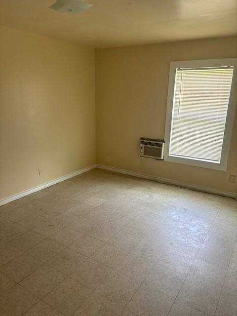 808 STETSON AVENUE - Photo 5 of 6