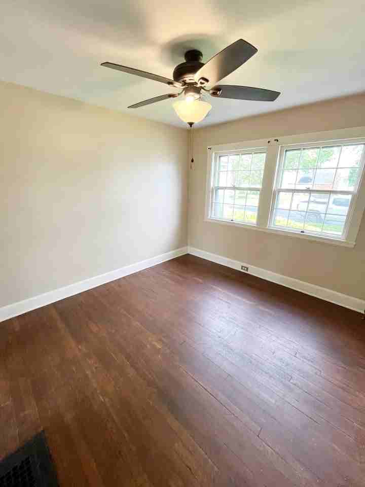 114 Katherine Street - Photo 3 of 36