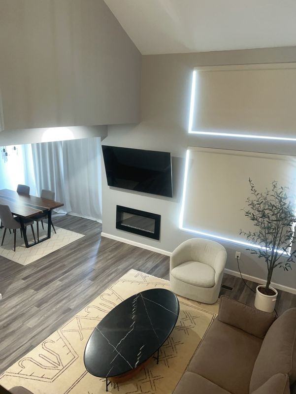 413 Dohrmann Ln - Photo 3 of 16