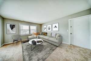 featured image of 327 South Bloomington Street