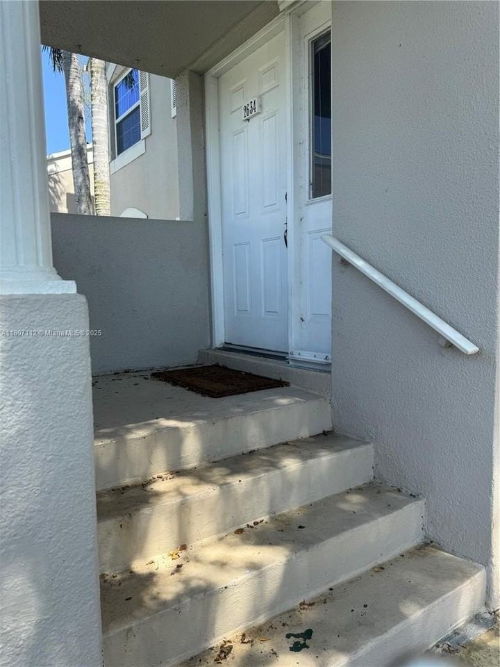 2634 Se 21st Ct #203 - Photo 3 of 50