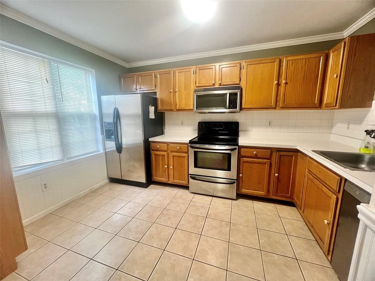 28 Kent Ct - Photo 6 of 18