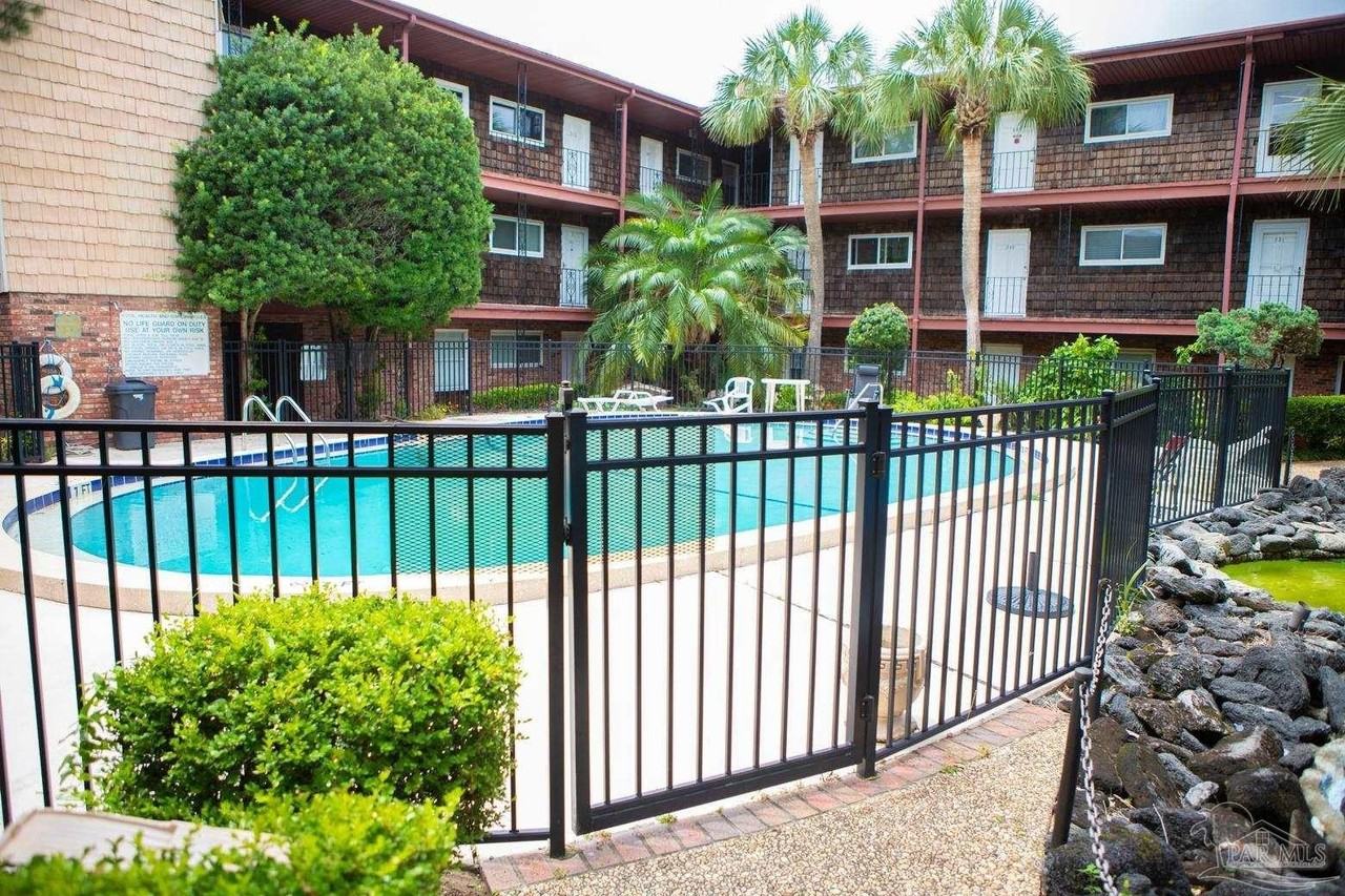 300 Bayou Boulevard #106 - Photo 7 of 32