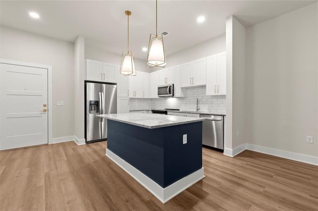 2648 Sandy Plains Rd - Photo 4 of 44