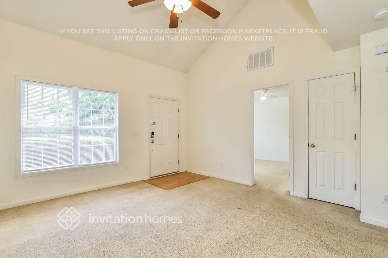 4360 Reedy Fork Parkway - Photo 5 of 16