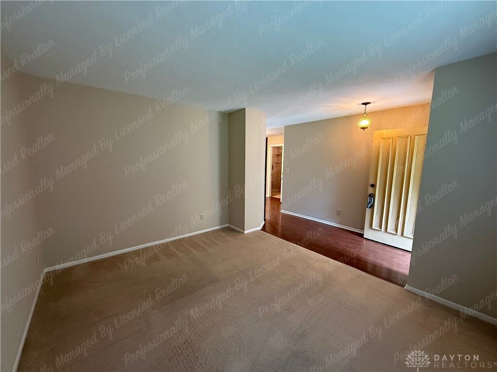 4420 Edelweiss Dr - Photo 6 of 33