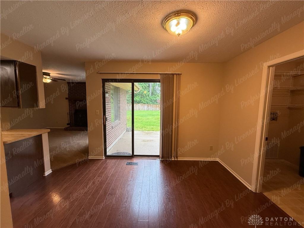 4420 Edelweiss Dr - Photo 7 of 33