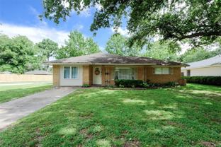 2114 Hewitt Dr - Photo 1 of 1