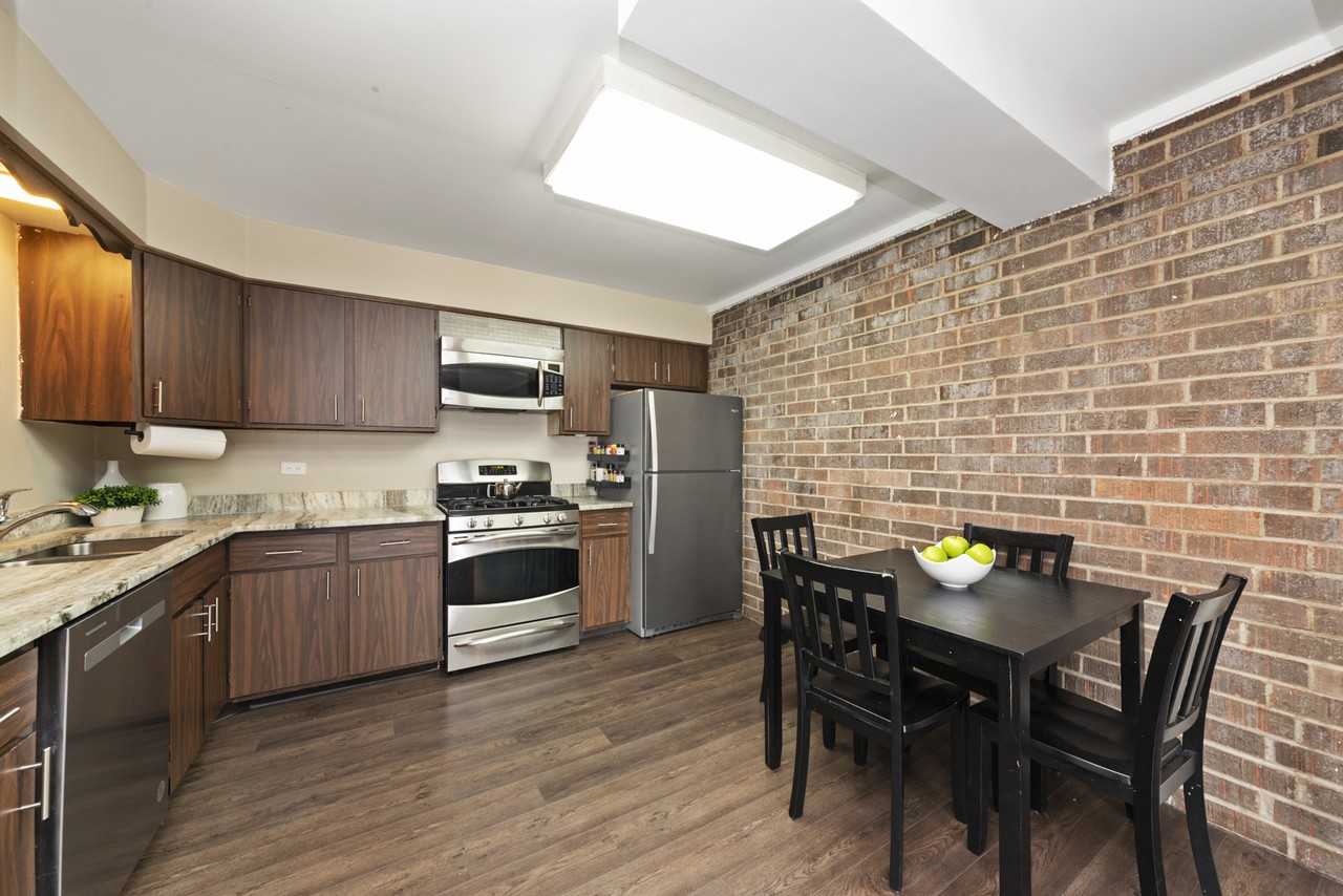 124 E Bailey Rd ##J - Photo 5 of 12