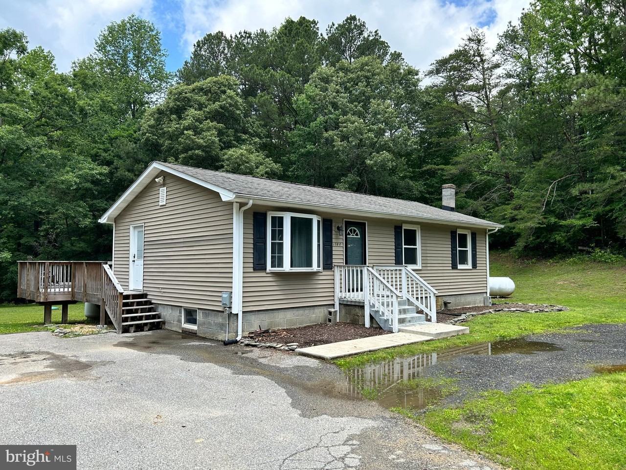 1780 Grays Rd - Photo 2 of 21