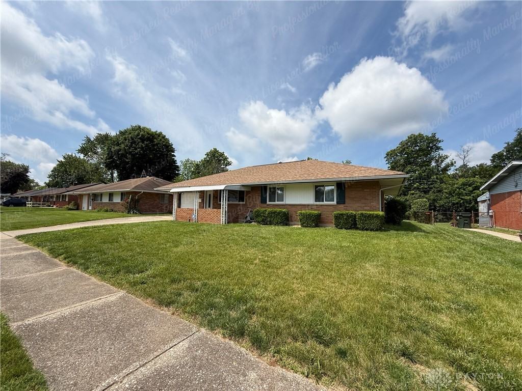 231 Stubbs Dr - Photo 2 of 35