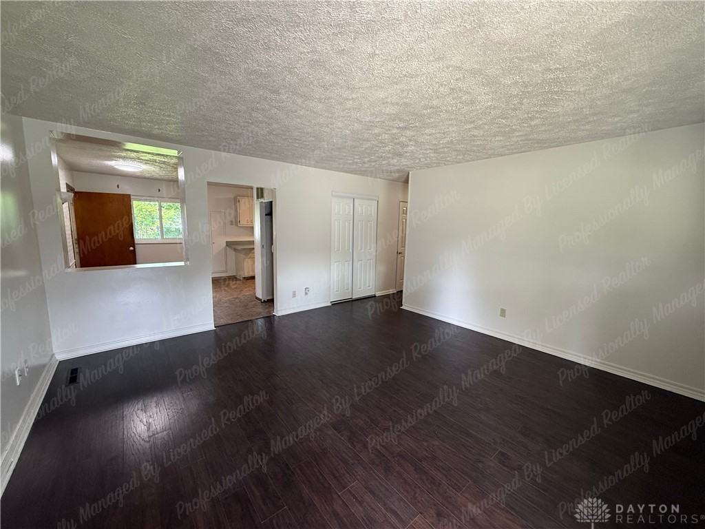 231 Stubbs Dr - Photo 6 of 35