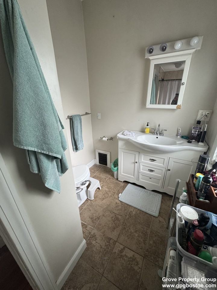 92 Fayette St - Photo 6 of 8