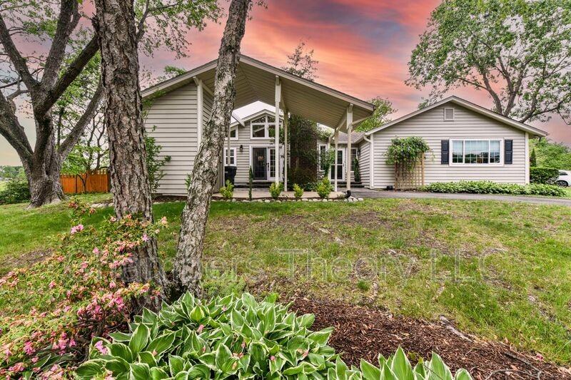 7635 Bland Dr - Photo 2 of 50