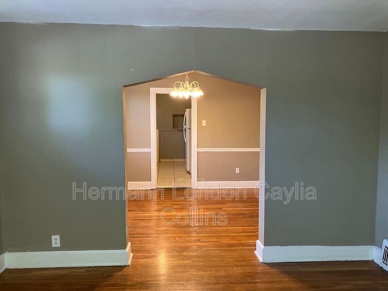 4618 June Ave - Photo 3 of 18