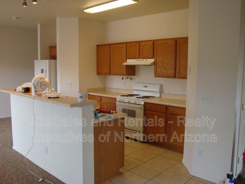 9107 W Arden Ln - Photo 2 of 5