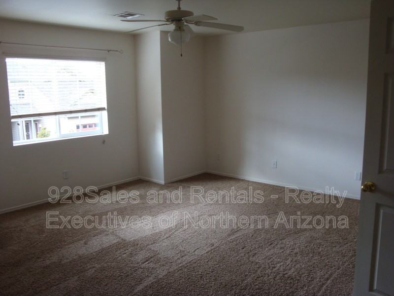 9107 W Arden Ln - Photo 3 of 5