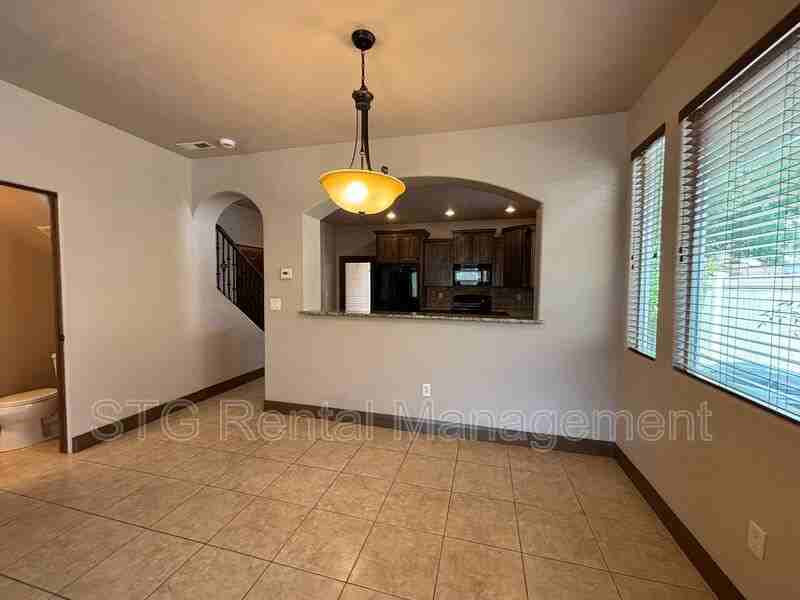 74 Westsouth - Photo 4 of 40