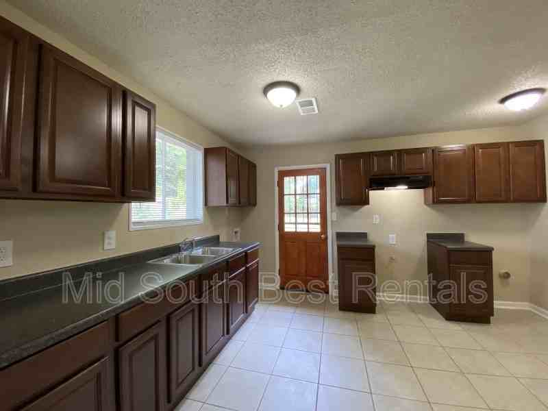 2272 Charjean Rd - Photo 3 of 7