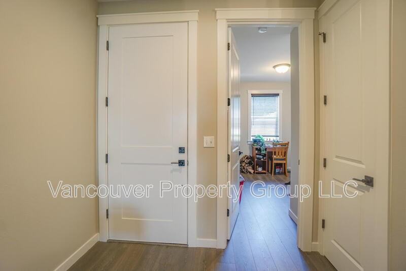 12312 Ne 113th Cir - Photo 4 of 25