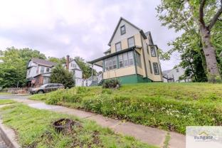 2900 E Strathmore Ave - Photo 1 of 1