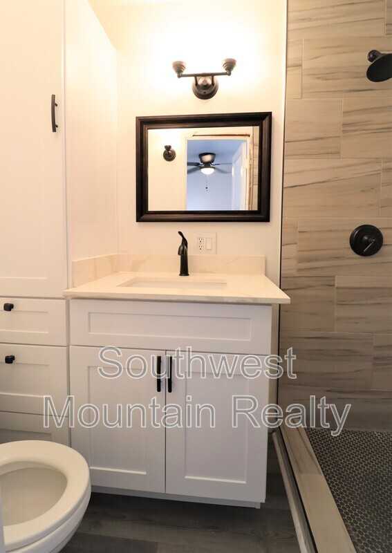 7122 N 48th Ave #5A - Photo 4 of 11