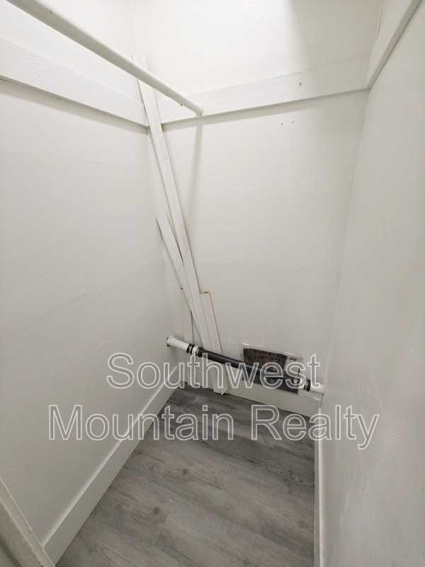 7122 N 48th Ave #5A - Photo 5 of 11