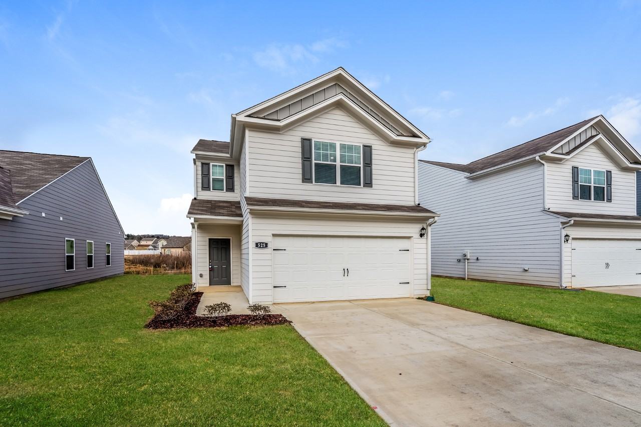 525 Clover Cir