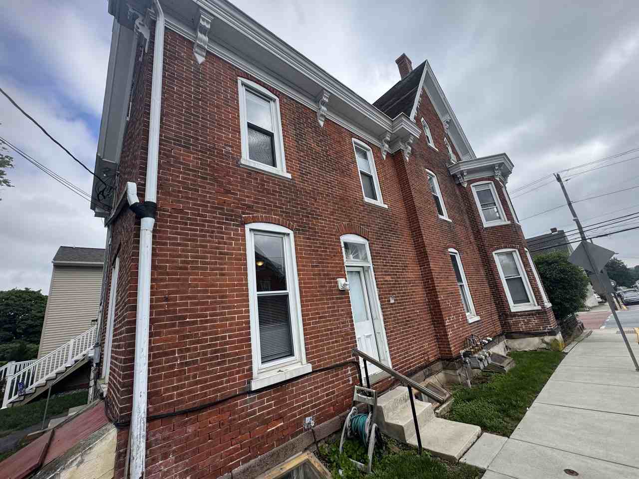 4483 Horseshoe Pike - Photo 2 of 2