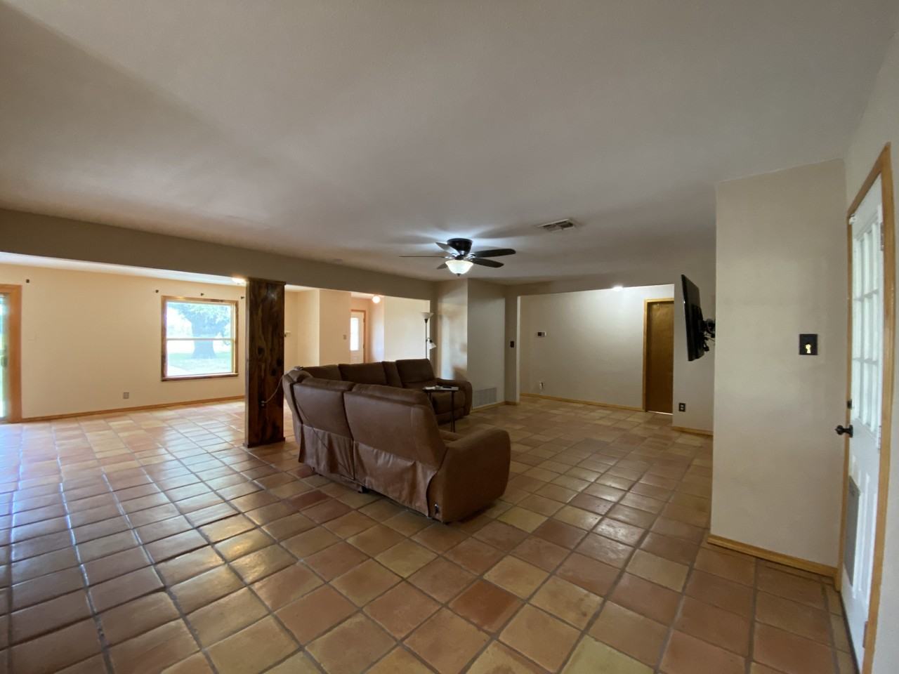 60 Wisdom Rd - Photo 3 of 18