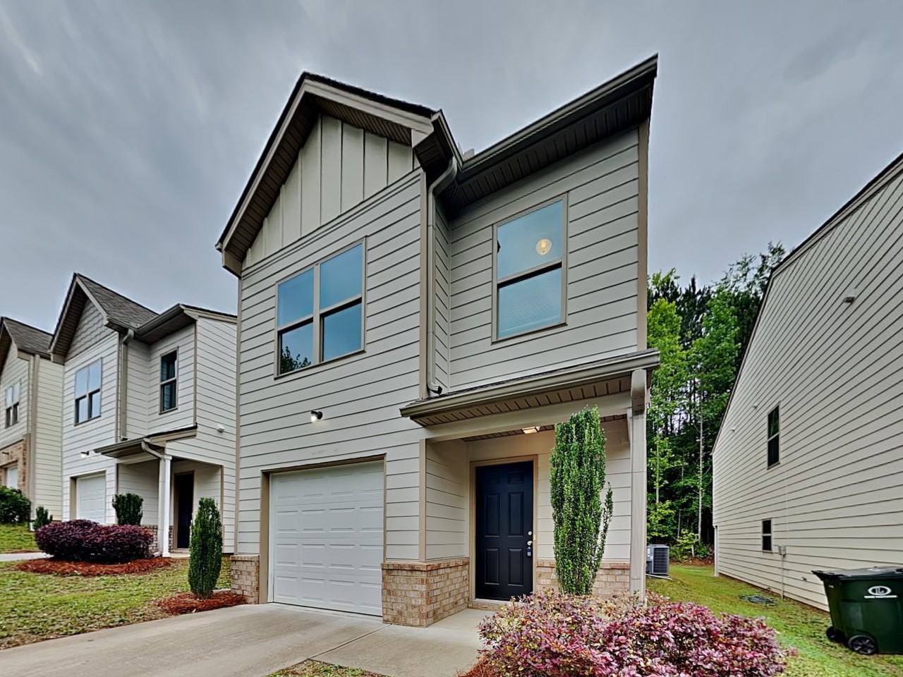 6112 Avery St Sw - Photo 2 of 21