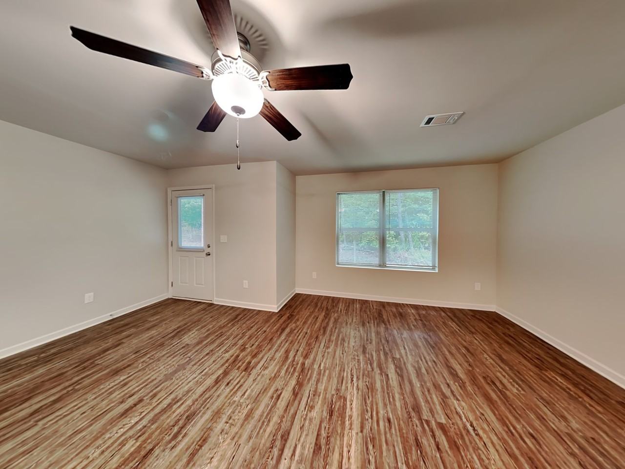 6112 Avery St Sw - Photo 5 of 21