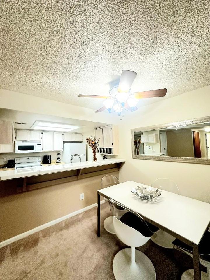 431 S Kalispell Way - Photo 2 of 20