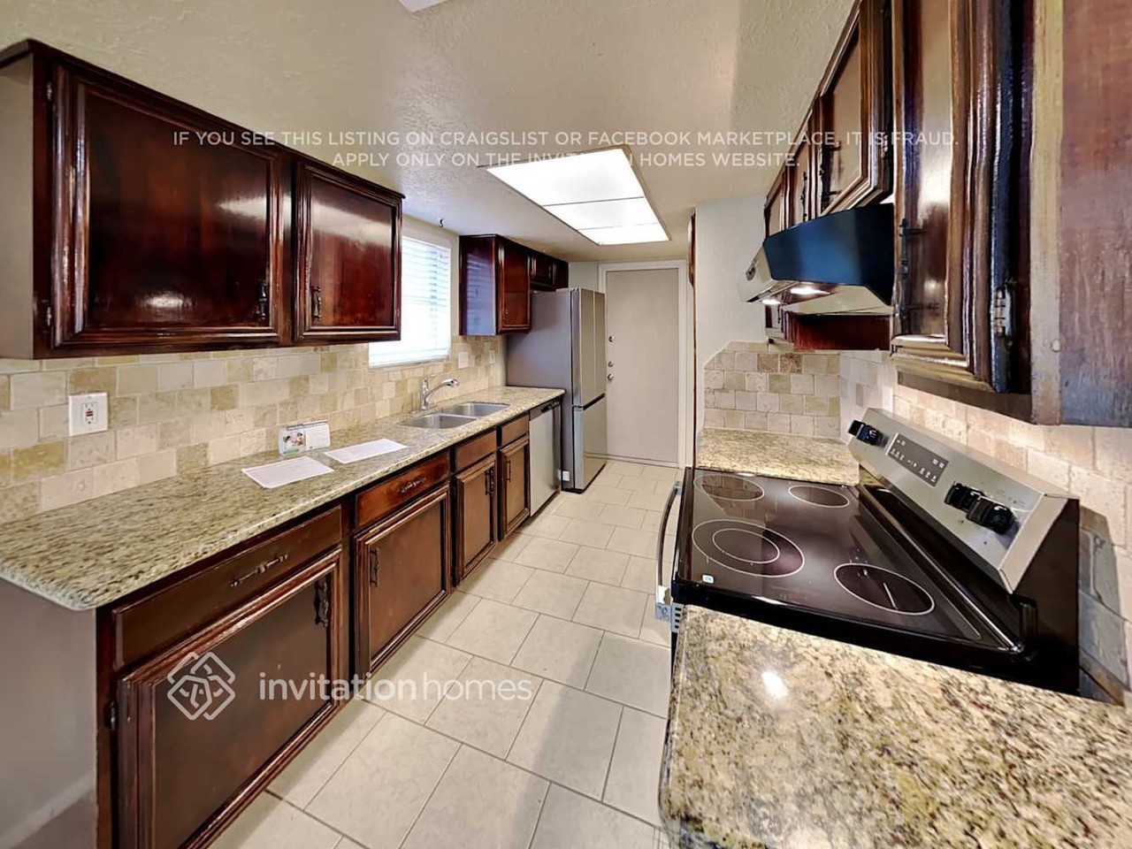16511 Forest Bend Ave - Photo 7 of 18