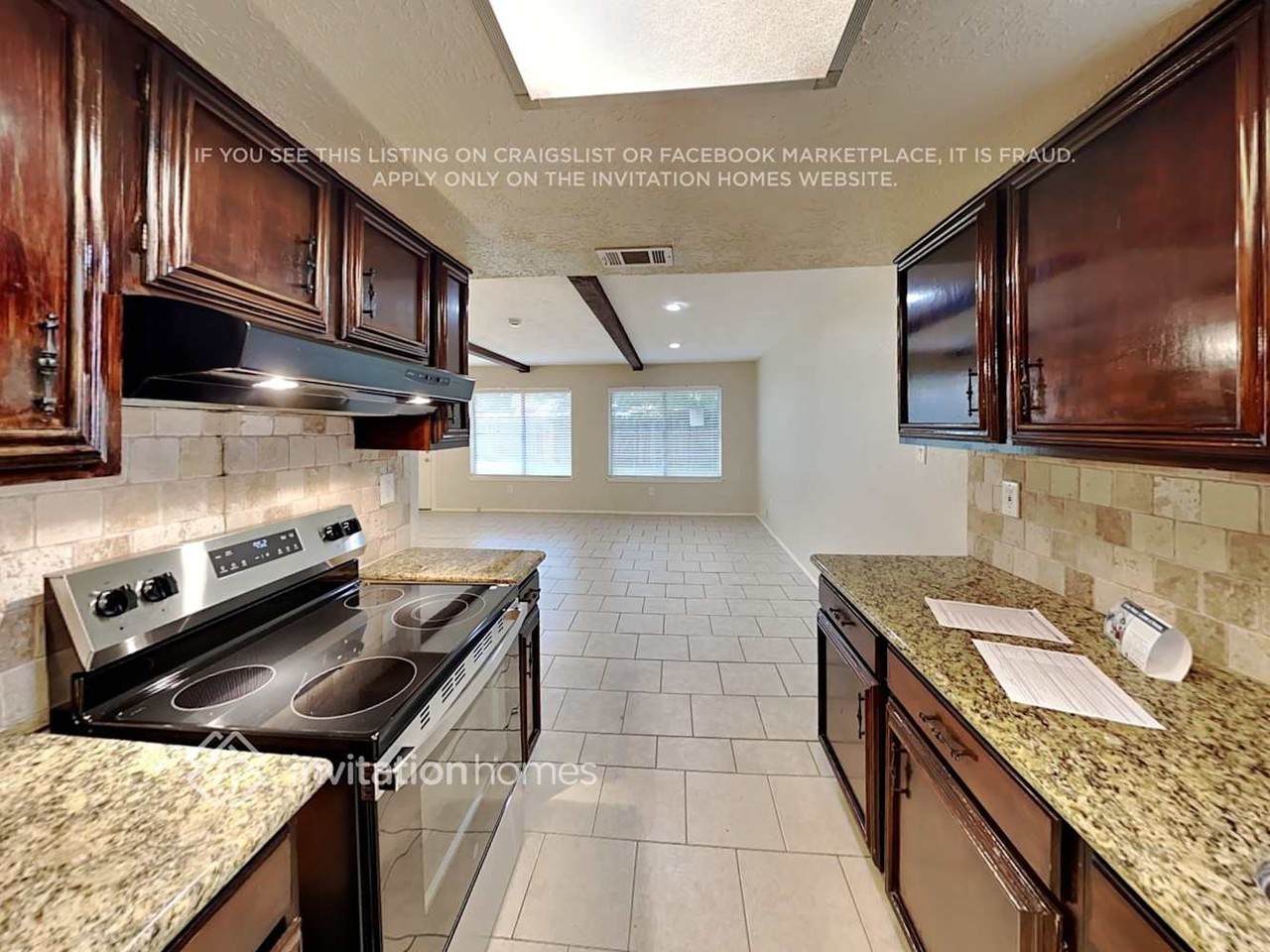 16511 Forest Bend Ave - Photo 6 of 18