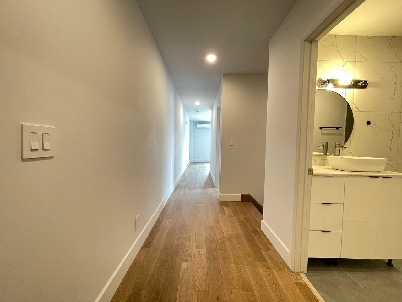 Grande-Allee Apts - Photo 4 of 50