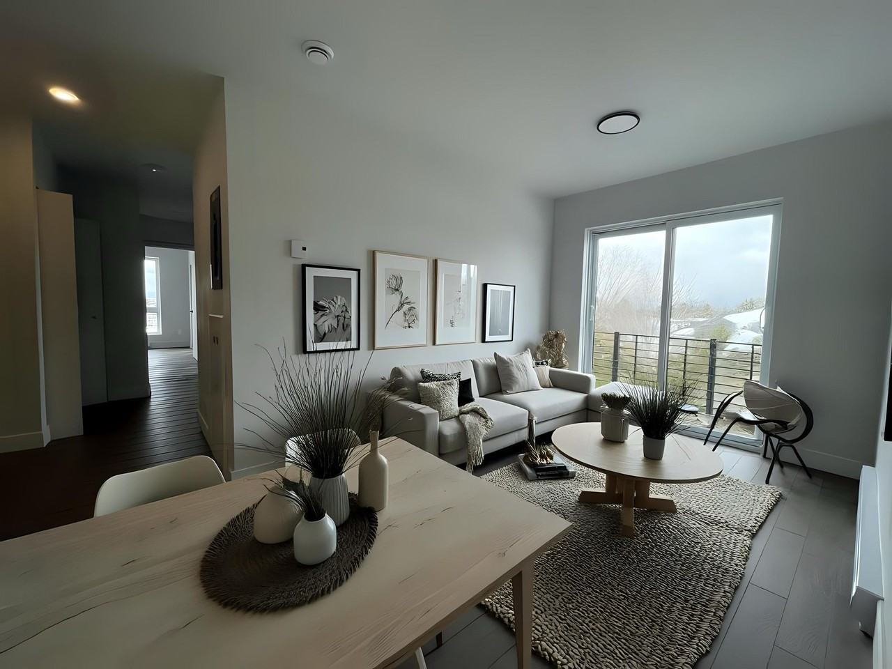 Grande-Allee Apts - Photo 7 of 50