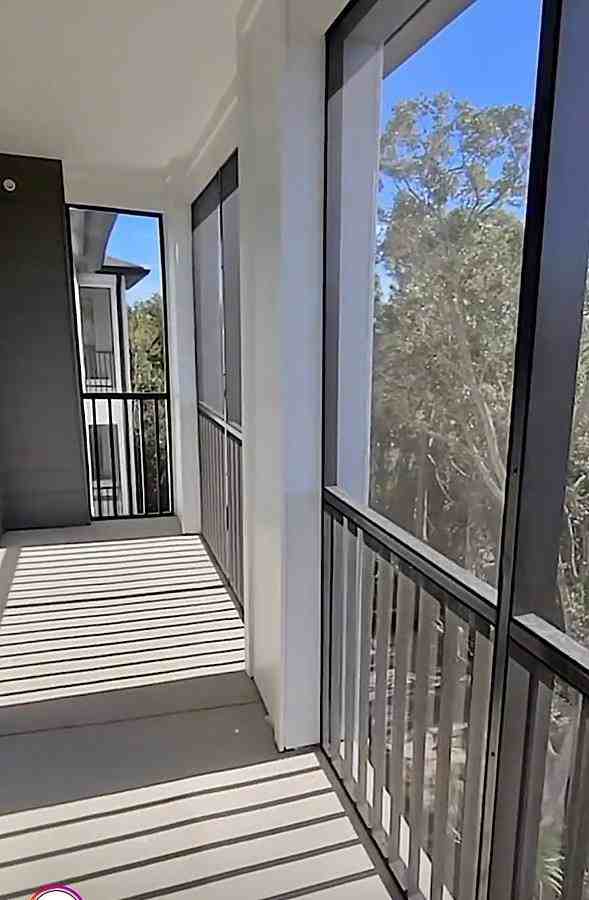 6981 Waterset Blvd - Photo 5 of 20