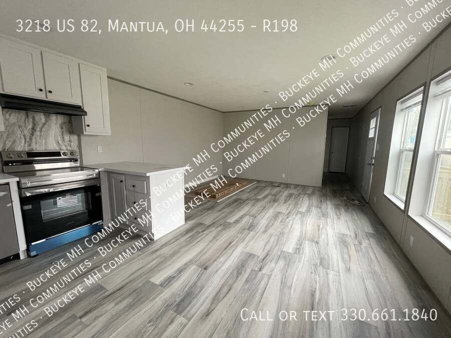 US 82 & #R198 - Photo 3 of 20