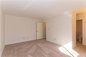 2236 Rome Dr #D - Photo 3 of 21