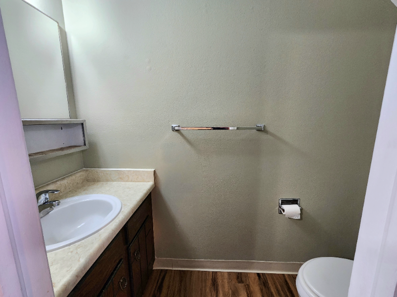 57 Castle Royal Dr - Photo 3 of 10