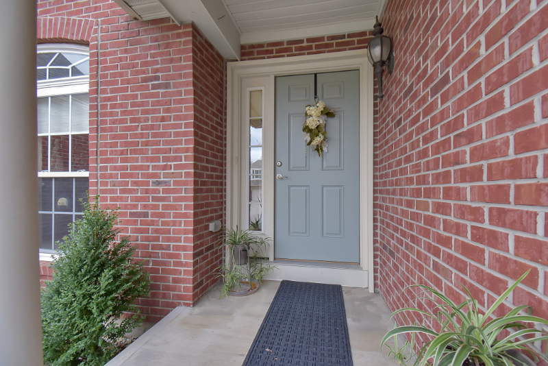 1312 Oakhurst Ct - Photo 3 of 19