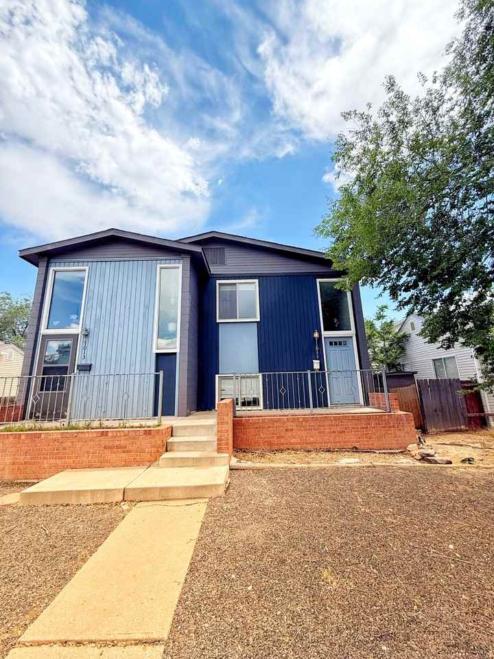1011 Belford Ave - Photo 4 of 4