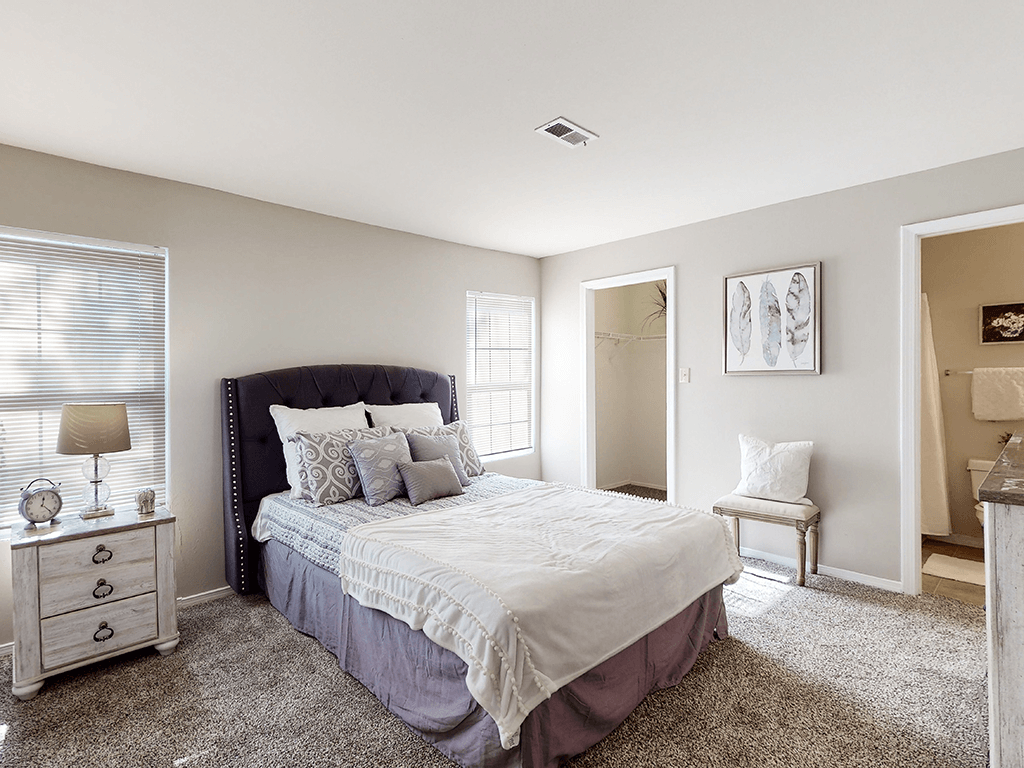 Hunters Ridge STL - Photo 5 of 15