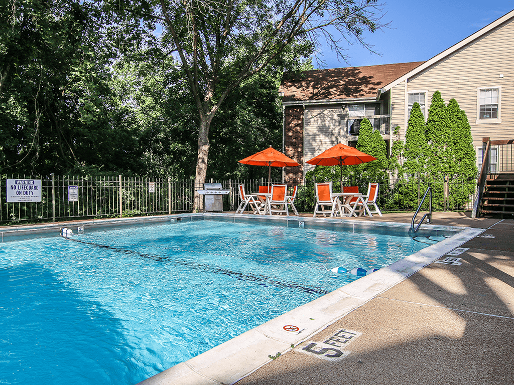 Hunters Ridge STL - Photo 2 of 15