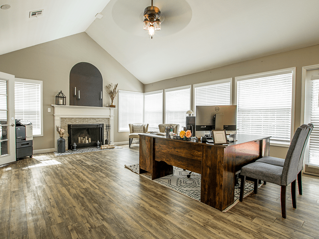 Hunters Ridge STL - Photo 5 of 15