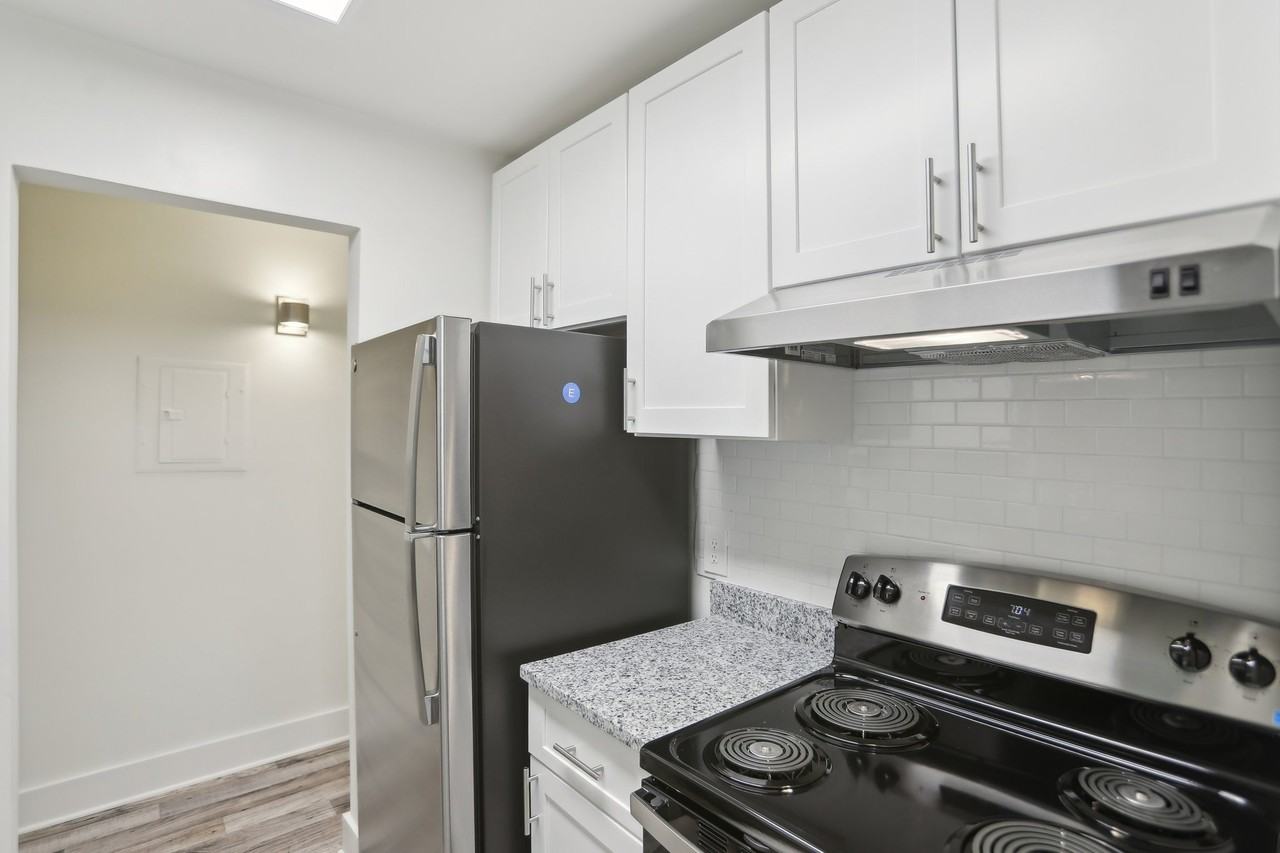 Arbor Mill Apartments at Norcross - Photo 6 of 51