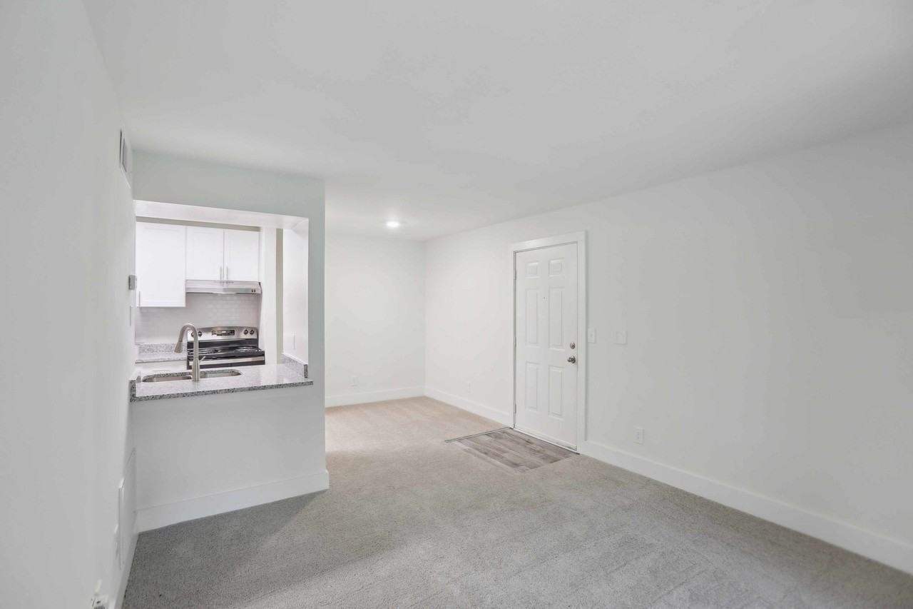 Arbor Mill Apartments at Norcross - Photo 6 of 55